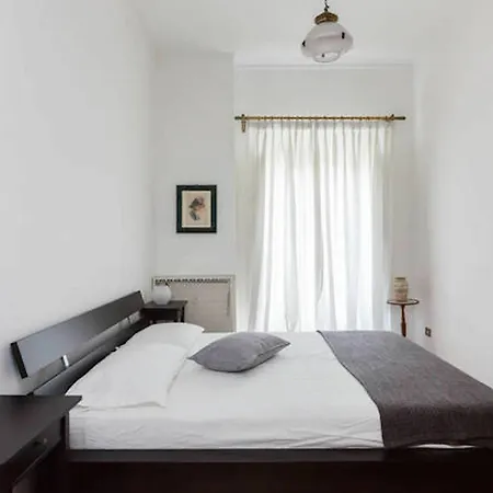 House & The - Vatican Appartement